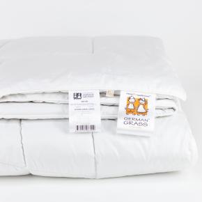 Одеяло детское 150x200 Kinder Camel Grass 100% верблюжий пух - всесезонное (800 гр.) от Герман Грасс