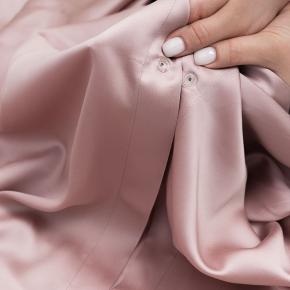 Пододеяльник на кнопках 200х220 Rose Brilliant Grass - Розовый
