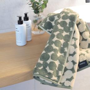 Полотенце качественное с кругами галька махровое 50х100 Cawo Loft Pebbles 6224 34 - Оливковый