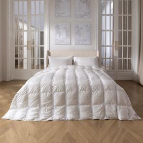 Одеяло из гусиного пуха с петлями для пододеяльника 240х220 Royal Balance Grass - всесезонное Light (440 гр.)