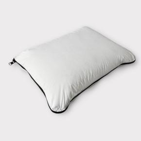 Дорожная подушка трансформер с пуховым наполнителем 33x45 Travel Pillow Grass Black - Черная - Фото 2