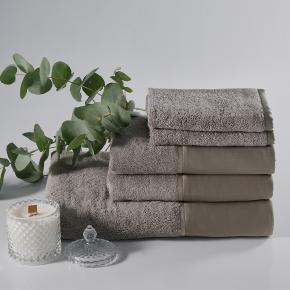 Полотенце красивое 50х80 Brise Claire Batist Atelier - Теплый серый