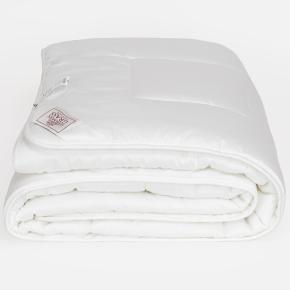 Одеяло гипоаллергенное 140х205 Premium Family Non-Allergenic - всесезонное (550 гр.) от German grass (Герман Грасс)