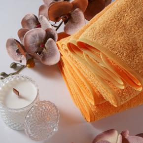 Полотенце махровое с сатиновым кантом 50х80 Ile - Оранжевое Claire Batist Atelier