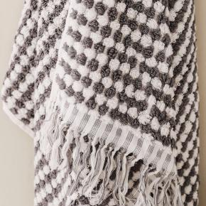 Полотенце пушистое мохнатое с длинной бахромой махровое 70х140 Payas - Cлоновая кость / Серый