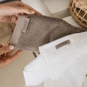 Полотенце из шелка с хлопком для лица и рук 30х40 Shine Coton & Silk - Дым