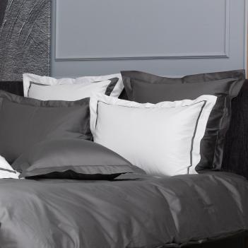 Наволочки с узким кантом (70х70 - 2 шт.) Alpine Graphite Allure Grass - Белый / Темно-серый от German Grass