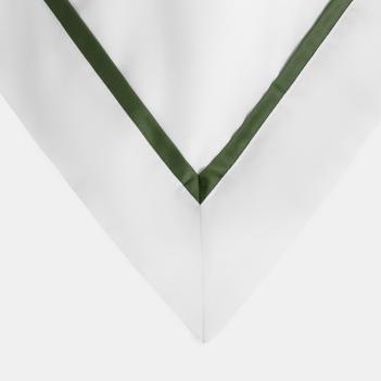 Белые наволочки с узким кантом (50х70 - 2 шт.) AAlpine Pine Green Allure Grass - Белый / Хвойно-зеленый