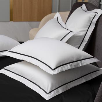 Наволочки с узким кантом (50х70 - 2 шт.) Alpine Dark Onyx Allure Grass - Белый / Черный с синеватым отливом