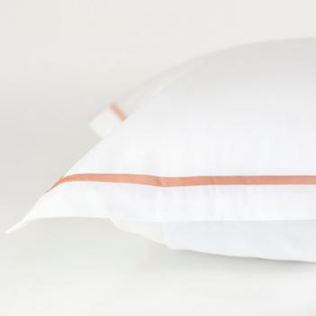Наволочки из сатина белые с розовым кантом с отделкой (50х70 - 2 шт.) Salzburg Noble Rose Grass - Белый / Пыльно-розовый 
