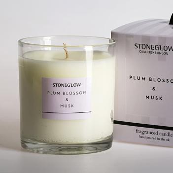 Свеча в стекле ароматическая Цветы сливы и Мускус | Plum Blossom & Musk Stoneglow  - 40 ч.