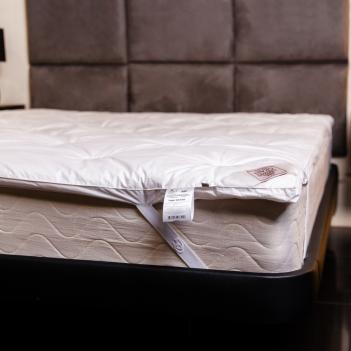 Наматрасник топпер дорогой 200х200 Topper Silk Grass шёлк - всесезонный от German Grass