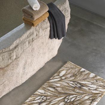 Коврик дорогой в бежевых тонах с переливами махровый для ванны 70х120 Diane (Диана) 800 - Золото с блестками