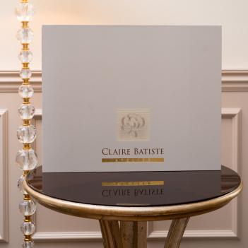 Постельное белье белое сатин двуспальное (220х200) Frau Bianco Ottico - 300 ТС от Claire Batist Atelier - упаковка