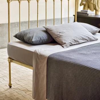 Простыня перкаль элитная 200 ТС хлопковая 270х310 Percale - Серая