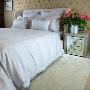 Постельное белье дорогое королевское (240х220) Vienna Aleppo Square - 600 ТС
